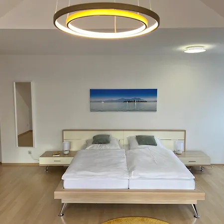 Dg-wohnung In 50qm * Waldkraiburg